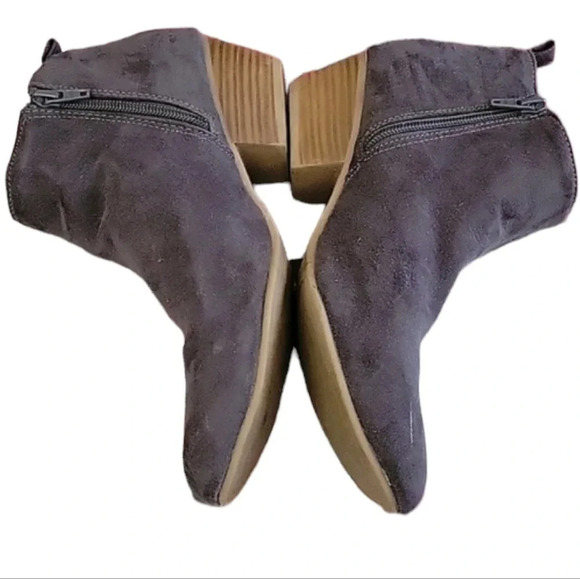 Old Navy Booties - Picture 2 of 8